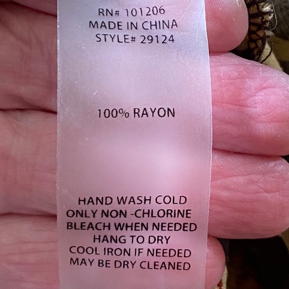 SOFT SURROUNDINGS BROWN FLORAL KIMONO - Picture 7 of 7